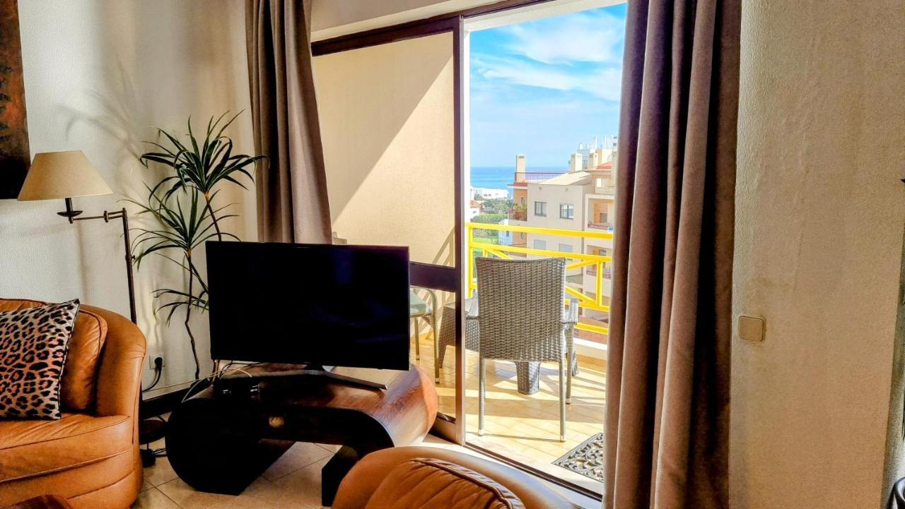 Apartmento Praia Da Dona Ana Lagos Kültér fotó