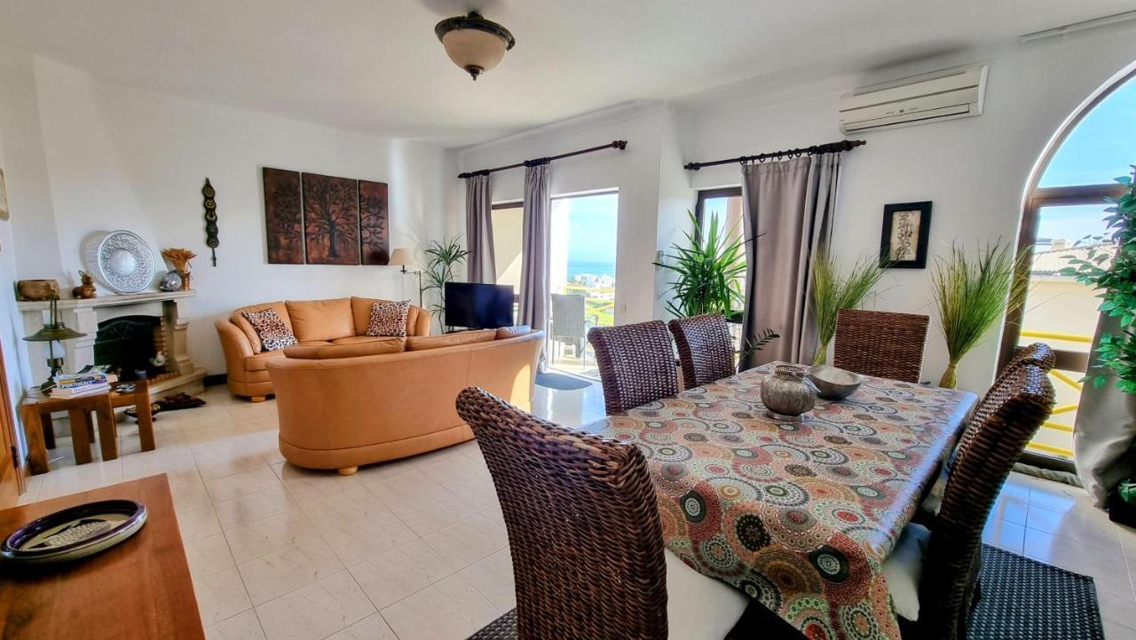 Apartmento Praia Da Dona Ana Lagos Kültér fotó